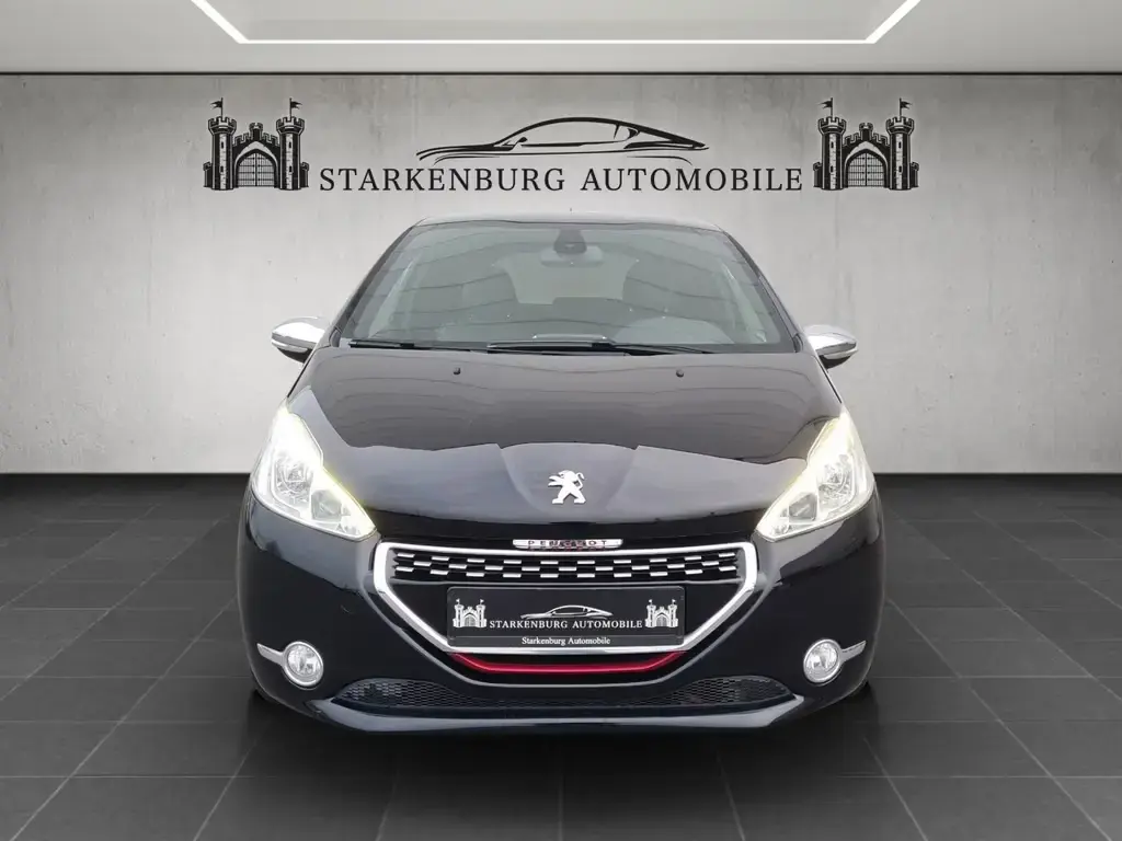 Main__Slider__Photo:Peugeot 208 GTi Thp 200/Jbl/Navi/Sportsitze/Led 04/2014-1