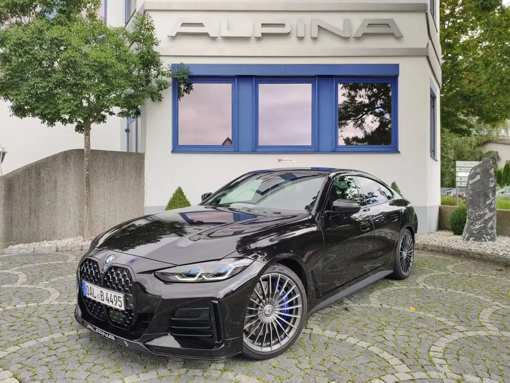 Main__Slider__Photo:ALPINA B4 Gran Coupé SWITCH-TRONIC Allrad 03/2024-0