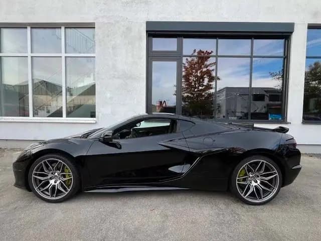 Main__Slider__Photo:Corvette Z06 Coupe 3LZ Europa Modell GEIGERCARS 08/2025-0