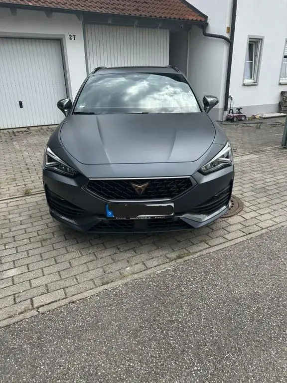 Main__Slider__Photo:Cupra Leon 2.0 TSI 228kW 4Drive DSG Sportstourer VZ 12/2021-1