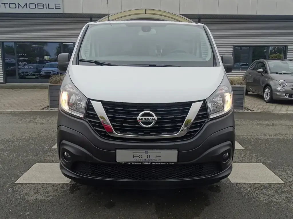 Main__Slider__Photo:Nissan NV300 L1H1 2,7t*KLIMA*AHK*MFL*RFK*GJR*TEMPOMAT* 12/2020-1