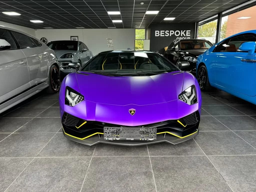 Main__Slider__Photo:Lamborghini Aventador Ultimae Roadster 1 of 250- Full carbon 06/2022-0