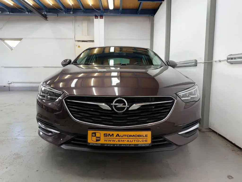 Main__Slider__Photo:Opel Insignia 1.5 Turbo Innovation Grand Sport 09/2017-1