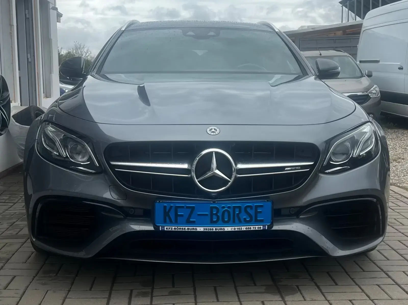 Main__Slider__Photo:Mercedes-Benz E-Class 63 AMG 08/2019-1