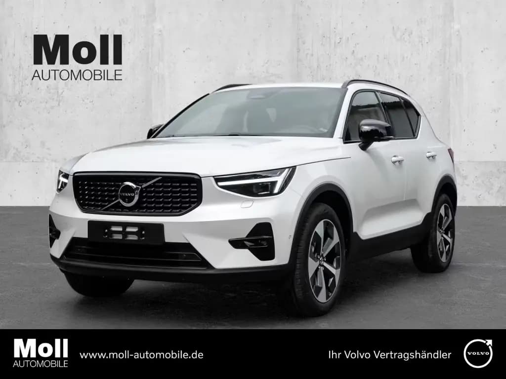Main__Slider__Photo:Volvo XC40 B3 Benzin Plus Dark Business-Paket BLIS Pix 09/2024-0