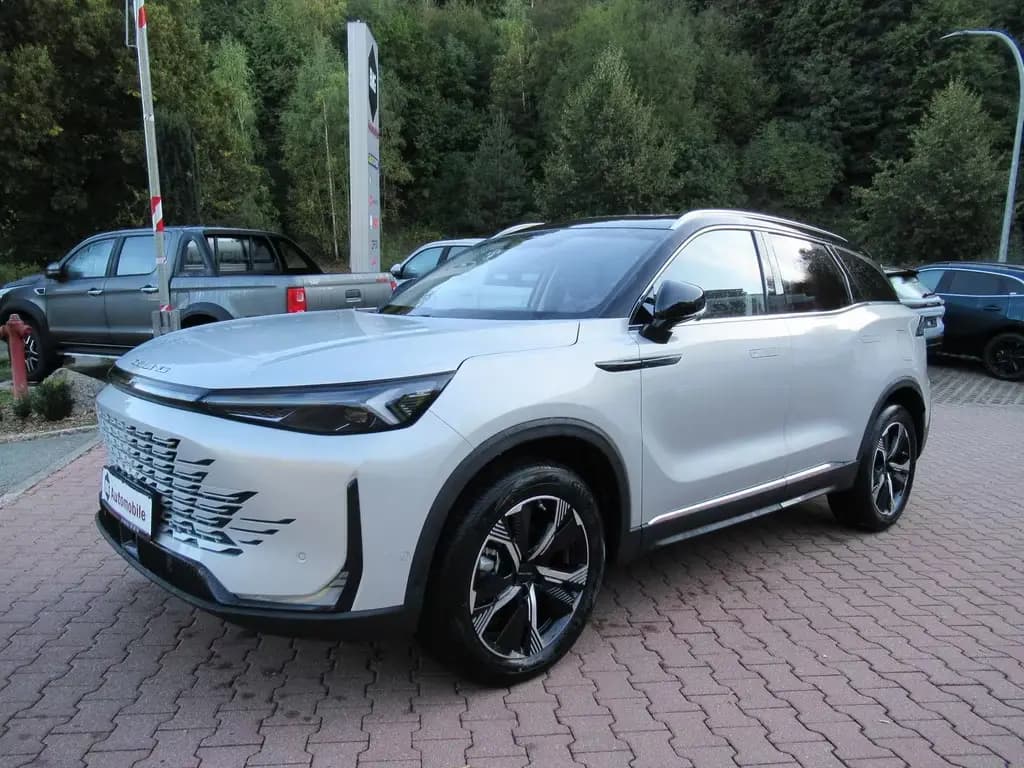 Main__Slider__Photo:BAIC Beijing X75 X75*Klima*LED*Pano*Keyless*360 Kam*SmartLink null-0