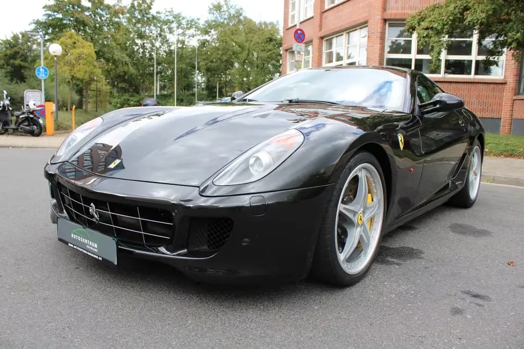 Main__Slider__Photo:Ferrari 599 GTB HGTE ab Werk BOSE/Dt.-Fzg./LED-Lenkrad 06/2009-0