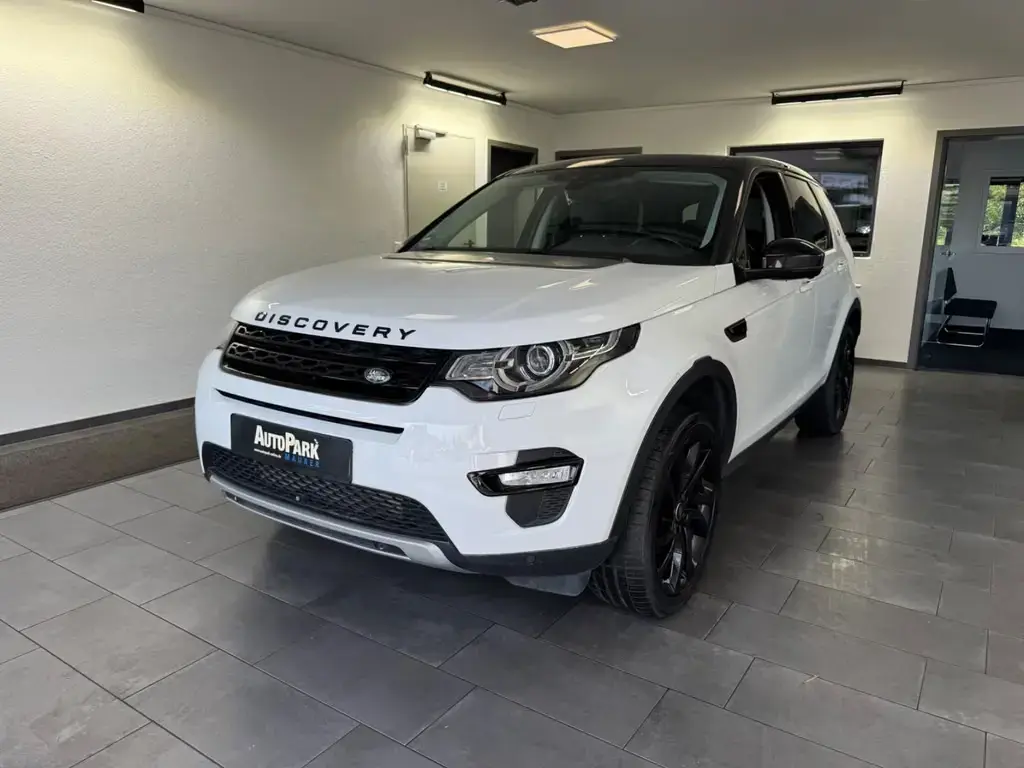 Main__Slider__Photo:Land Rover Discovery Sport HSE*Pano*PDC 03/2016-1
