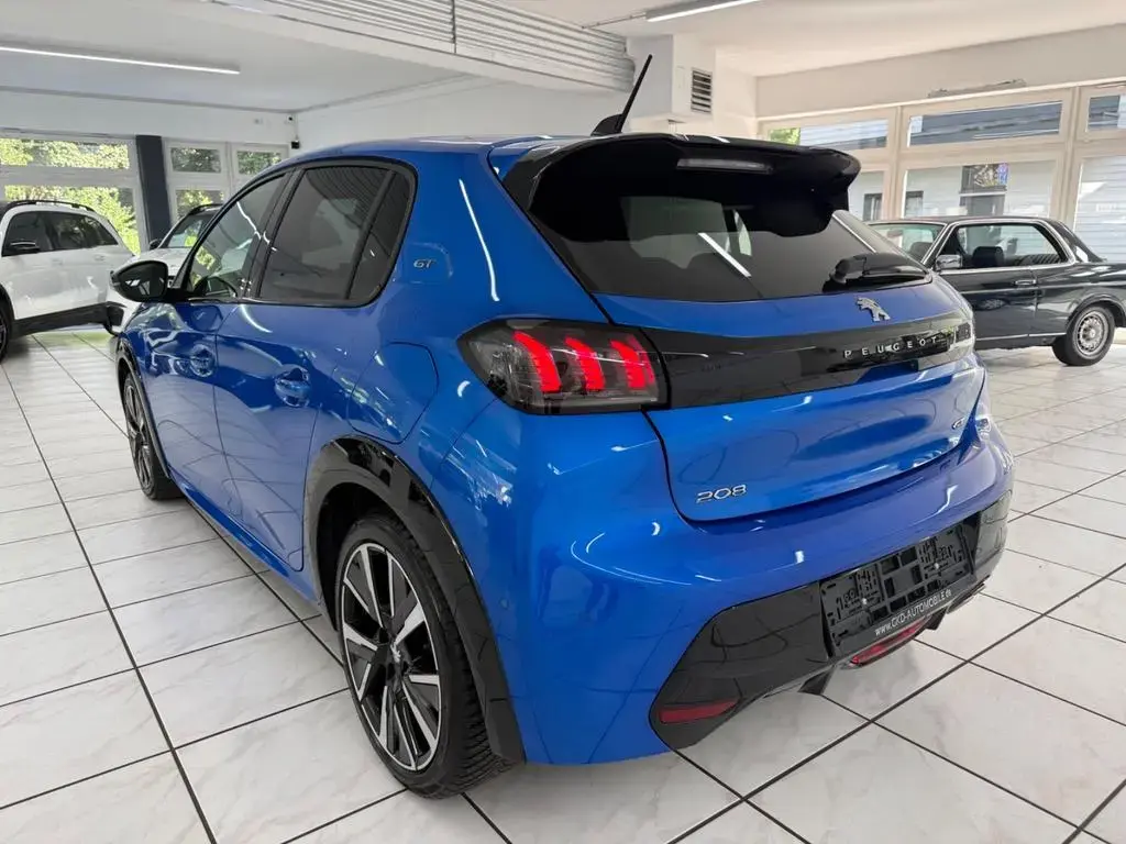 Main__Slider__Photo:Peugeot 208 GT PureTech 130*Pano*Kamera*Shz*Navi* 03/2024-1