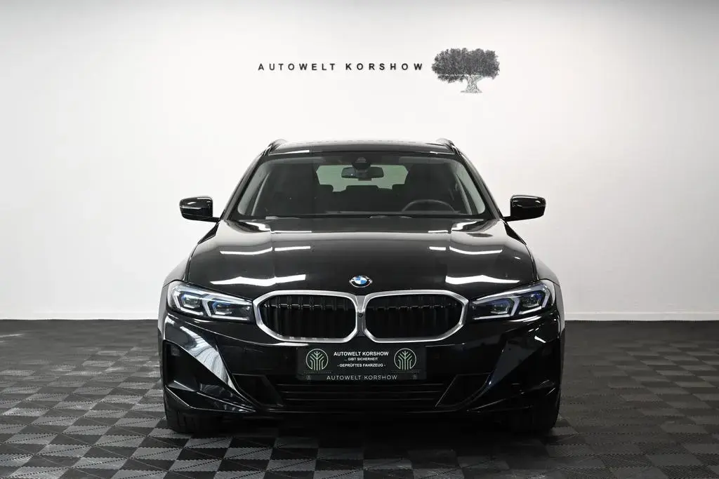 Main__Slider__Photo:BMW 318 i *SHADOW LINE*LED *360° KAMERA *HUD *CURVED 12/2024-1