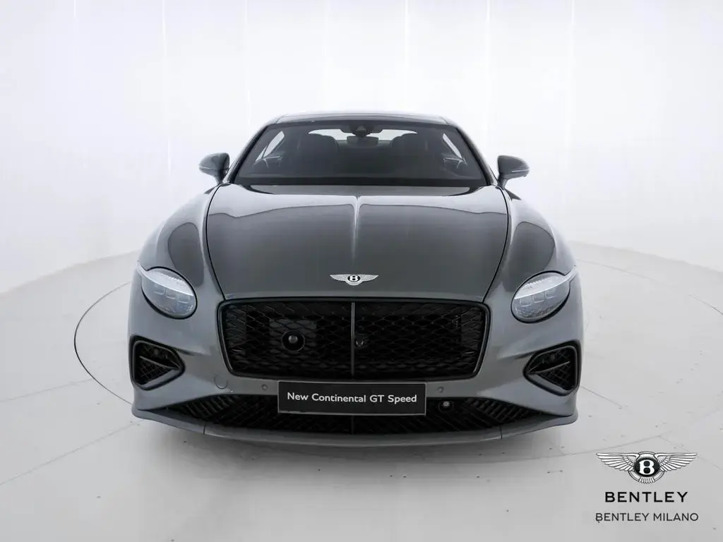 Main__Slider__Photo:Bentley Continental GT Hybrid Speed MY25- BENTLEY MILANO 11/2024-1