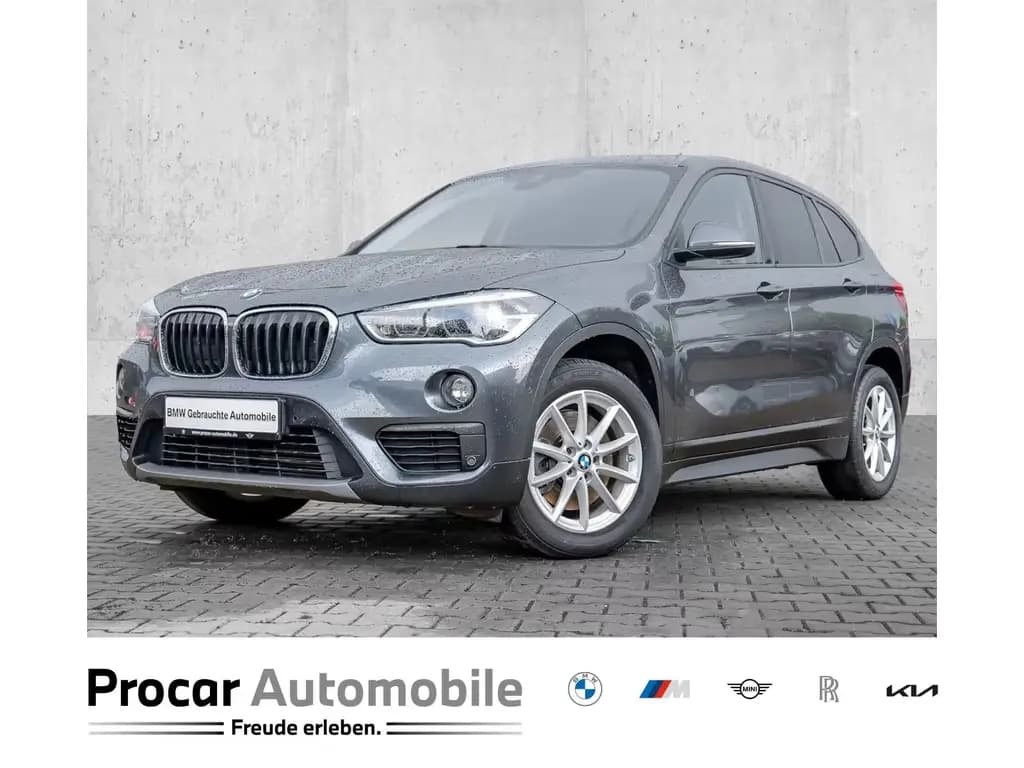 Main__Slider__Photo:BMW X1 xDrive20i Advantage Navi LED RFK AHK 05/2016-0