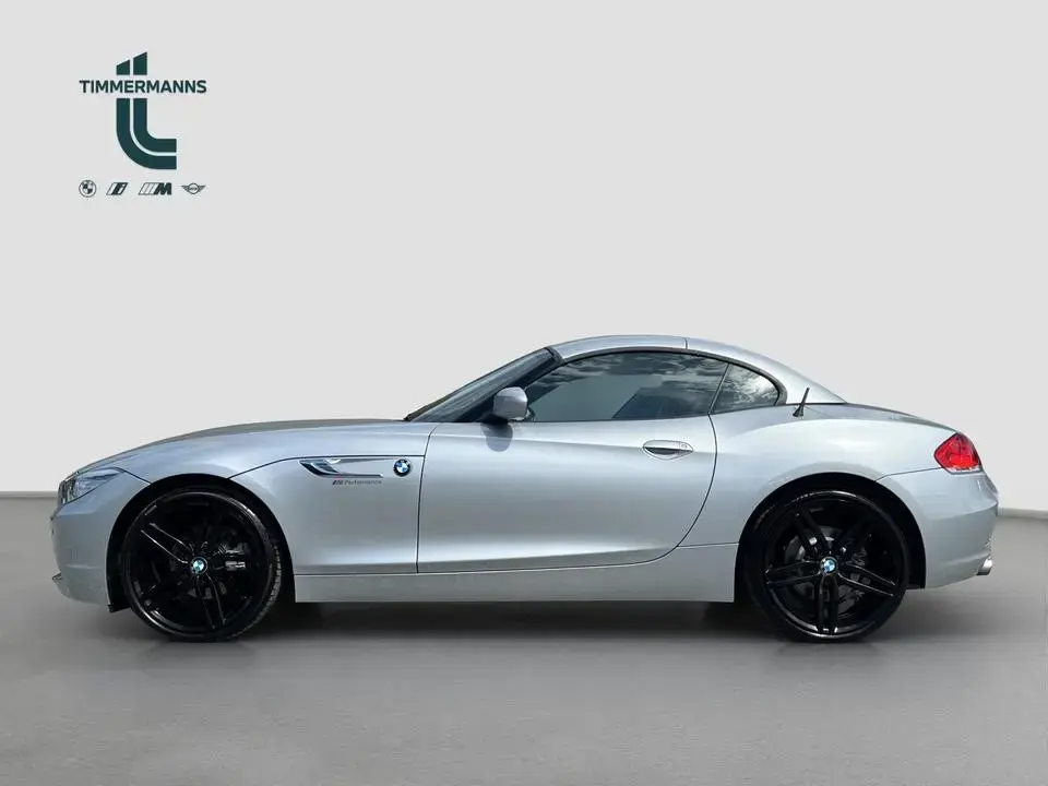 Main__Slider__Photo:BMW Z4 sDrive18i Cabrio Leder Xenon Bluetooth PDC 07/2016-1