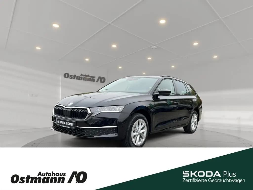 Main__Slider__Photo:Skoda Octavia Combi Selection 110kw TDI DSG *Navigatio 06/2025-0