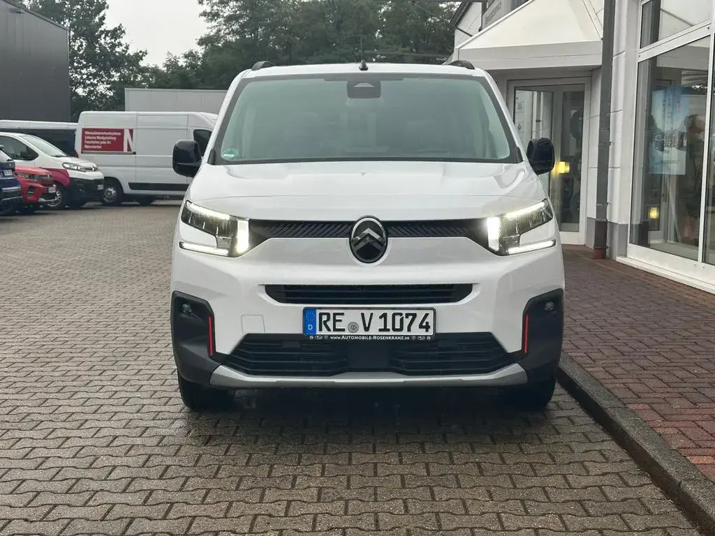Main__Slider__Photo:Citroën Berlingo M HDi130 Max | PDach - Navi - AHK 08/2026-1