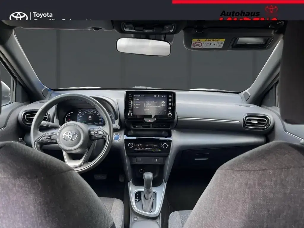 Main__Slider__Photo:Toyota Yaris Cross Hybrid FWD Team Deutschland 05/2023-1