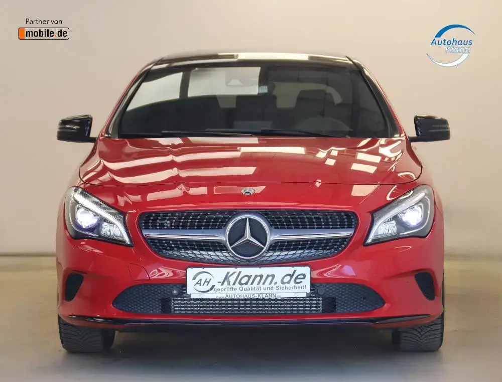 Main__Slider__Photo:Mercedes-Benz CLA 200 156PS 7G Urban Pano Carplay LED Night 02/2018-1
