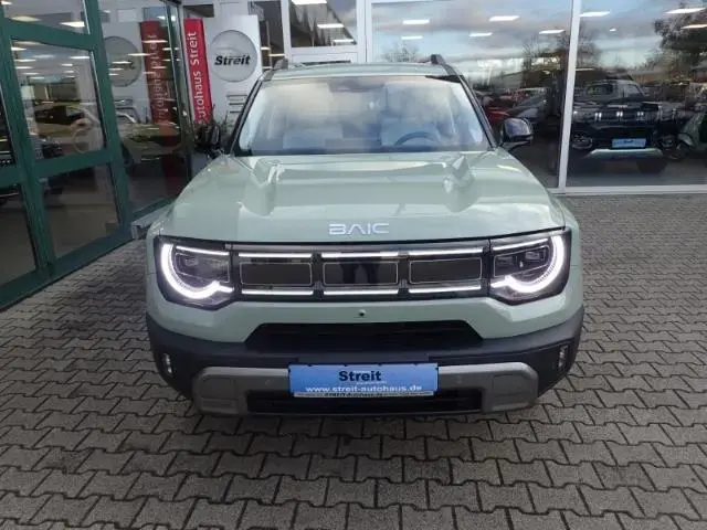Main__Slider__Photo:BAIC BJ30 4WD HEV El. Panodach Leder digitales Cockpi null-1