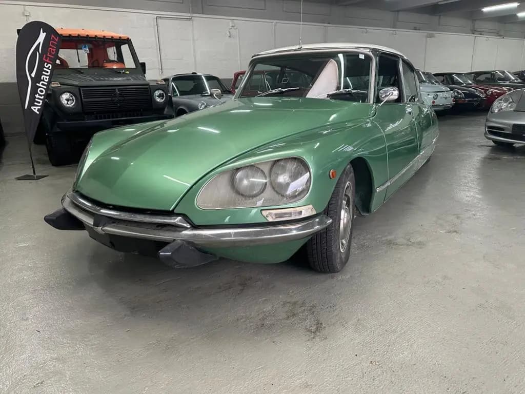 Main__Slider__Photo:Citroën DS 21 Pallas I.E*5Gang*top originaler Zustand* 05/1972-0