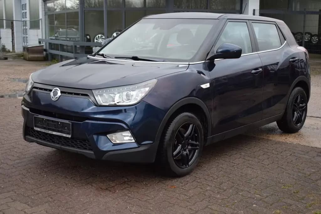 Main__Slider__Photo:Ssangyong Tivoli 1.6 e-XGi 160 QUARTZ 2WD SHZ*NAVI*SCHECKH 08/2017-0