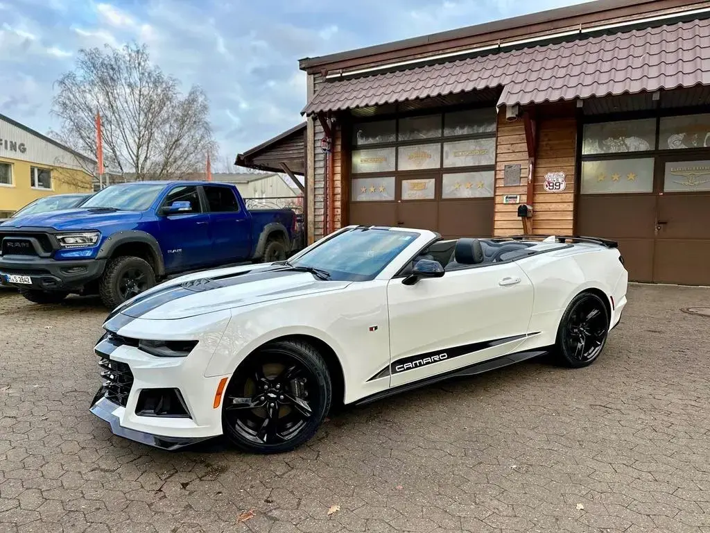 Main__Slider__Photo:Chevrolet CABRIO*6,2L V8*SS*HEADUP*BREMBO*XENON*GARANTIE* 11/2019-1