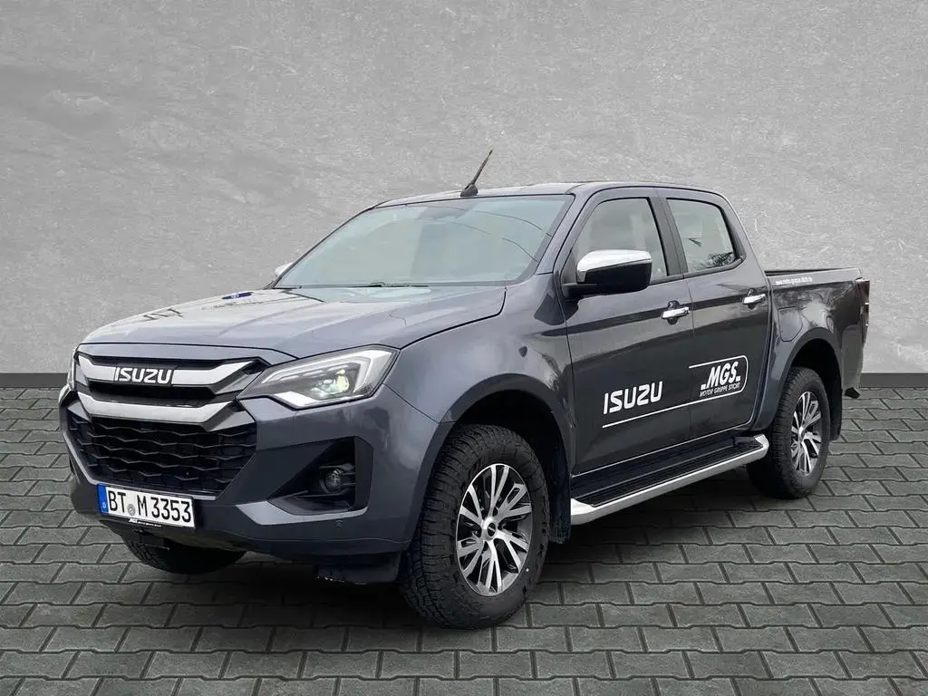 Main__Slider__Photo:Isuzu D-Max Double Cab LSE 4x4 #SHZ #KAMERA #LEDER #SP 10/2025-1