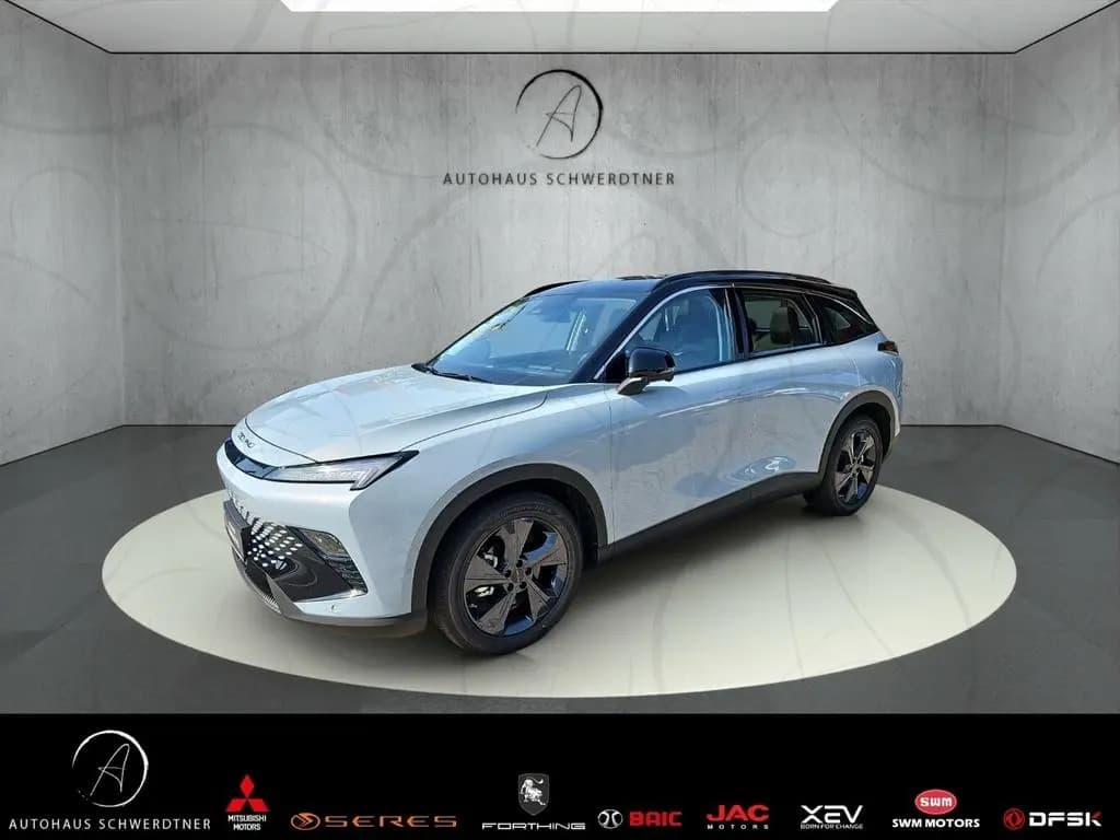 Main__Slider__Photo:BAIC X55 1.5 T 7-DCT null-0