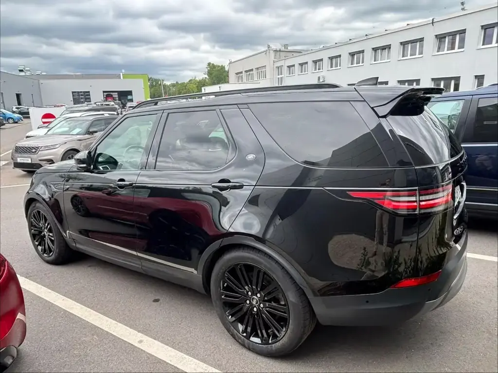 Main__Slider__Photo:Land Rover Discovery 3.0 SD6 HSE HSE Black Pack - Top Preis 06/2020-1