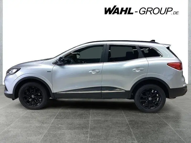 Main__Slider__Photo:Renault Kadjar Black Edition TCe 160 EDC *KAMERA*NAVI* 09/2021-1