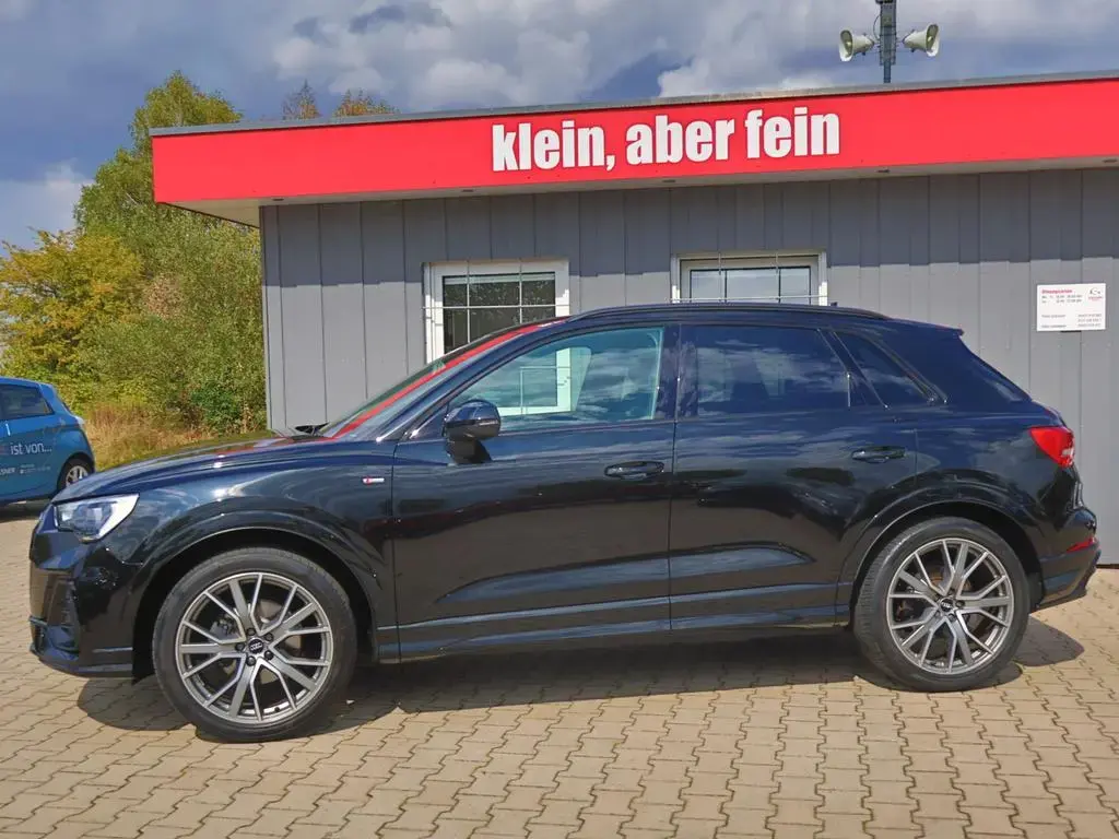 Main__Slider__Photo:Audi Q3 35 TFSI 2x S line *Leder*DSP*Key*NAVI*APP*ACC 08/2019-1