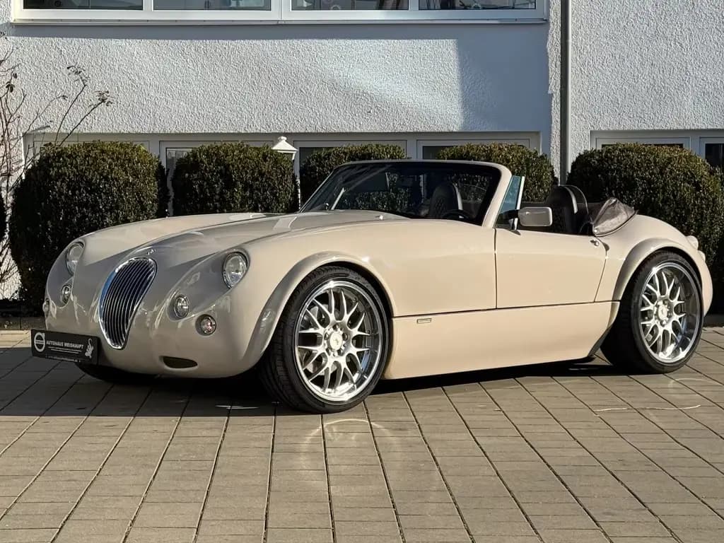Main__Slider__Photo:Wiesmann MF 3 Roadster*6.Gang Schalt*Whitehallbeige/Braun 05/2005-0