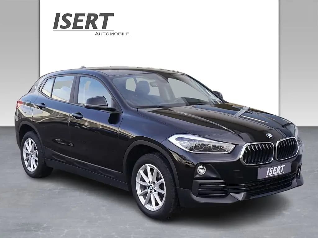 Main__Slider__Photo:BMW X2 xDrive20d A. +AHK+PANODACH+NAVI+SHZ+LED+PDC 05/2020-0