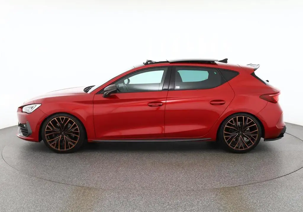 Main__Slider__Photo:Cupra Leon 2.0 TSI DSG VZ LED Navi ACC Panorama Leder 02/2024-1
