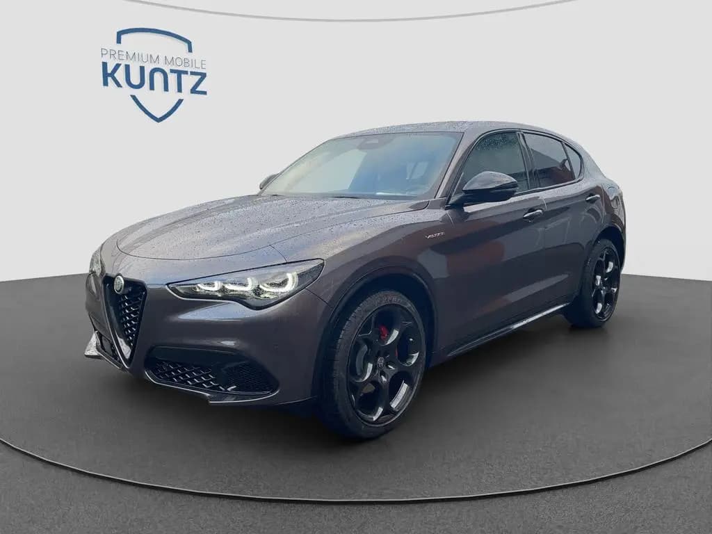 Main__Slider__Photo:Alfa Romeo Stelvio Veloce 2.2D Q4 eAHK+Techno-Paket 05/2025-0