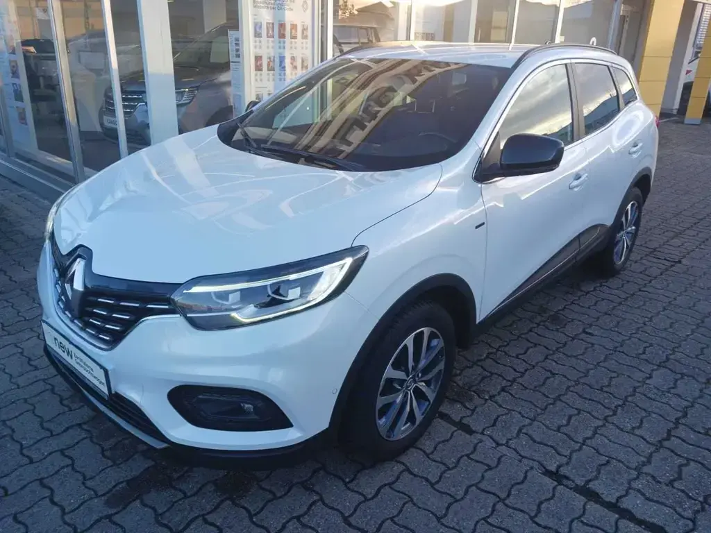 Main__Slider__Photo:Renault Kadjar Black Edition TCe 160 EDC *In Germersheim 10/2021-1