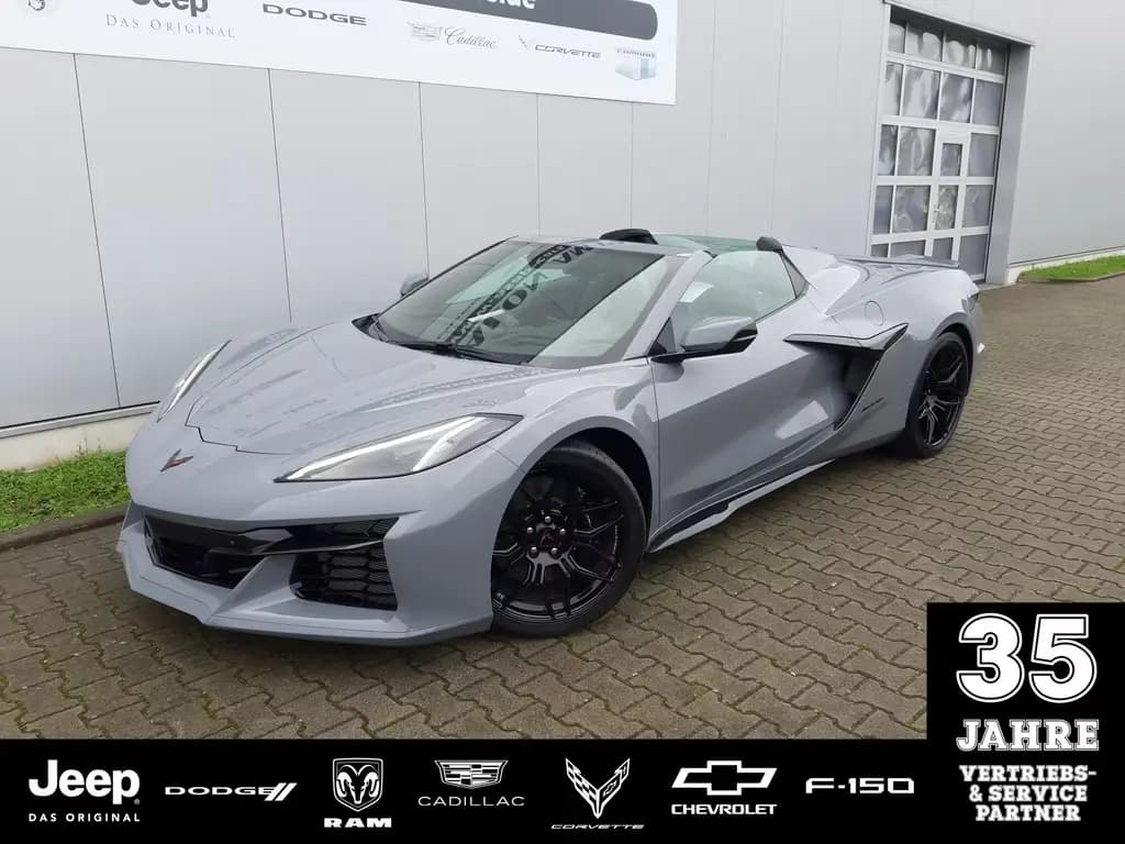 Main__Slider__Photo:Corvette Z06 Convertible 3LZ 5.5 V8 EU 08/2025-0