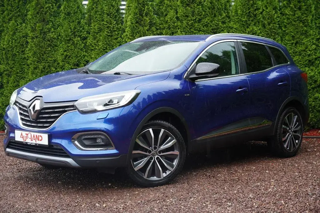 Main__Slider__Photo:Renault Kadjar 1.2 TCE Bose Edition LED Navi Totwinkel 08/2018-1