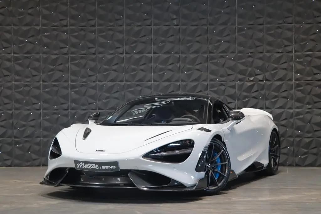 Main__Slider__Photo:McLaren 765LT - Senna - Clubsport - Lift - Carbon -Elite 06/2021-0