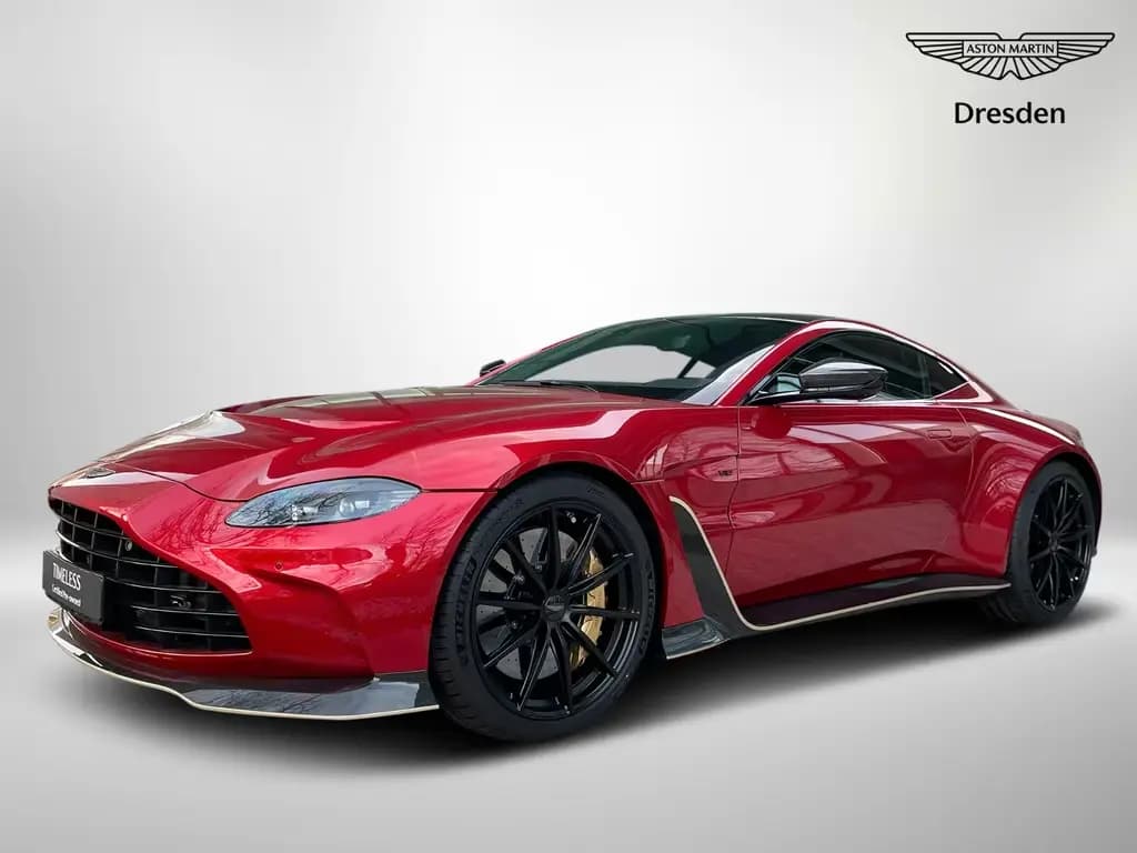 Main__Slider__Photo:Aston Martin V12 Vantage - Carbon Packs/Homelink/Livery 09/2022-0