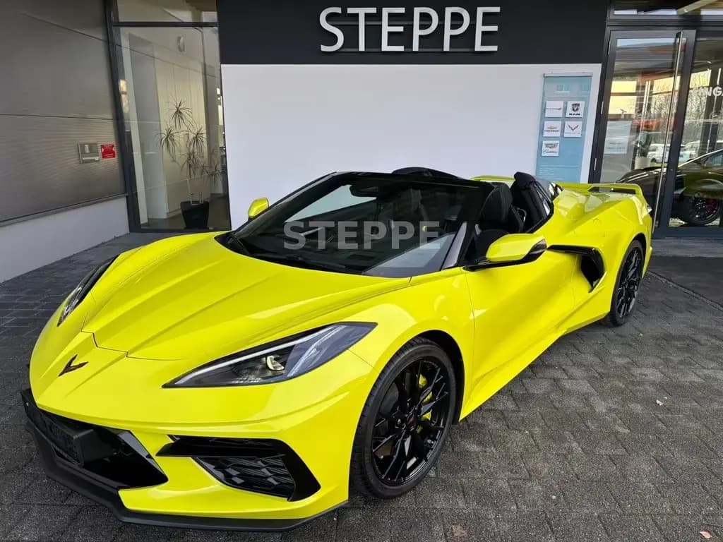 Main__Slider__Photo:Corvette C8 Stingray Convertible 3LT Europamodell 04/2025-0