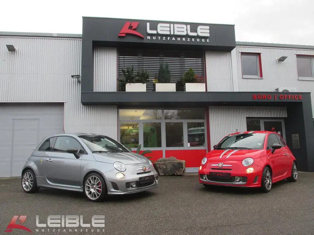 Main__Slider__Photo:Abarth 695 Tributo Ferrari*45 of 99*Sammlerstück 04/2011-1