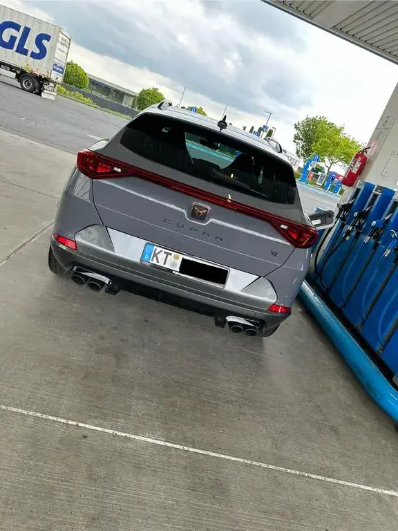 Main__Slider__Photo:Cupra Formentor 2.0 TSI 228kW VZ 4Drive DSG VZ 09/2022-1