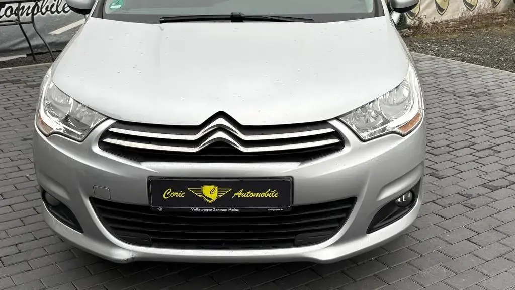 Main__Slider__Photo:Citroën C4 VTi 120 SELECTION-*TOP ZUSTAND!! 12/2011-1
