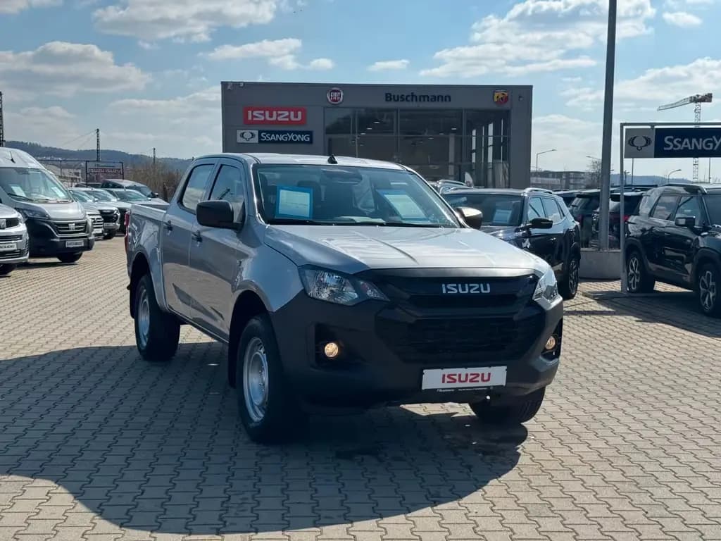 Main__Slider__Photo:Isuzu D-Max 4x4 L A/T Double Cab null-0