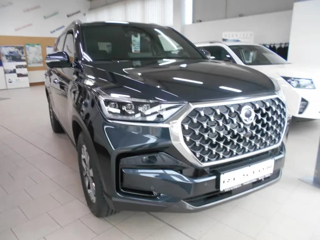 Main__Slider__Photo:Ssangyong REXTON KGM Rexton 2.2 4WD 5,0 8AT 360°KAMERA NAVI SHv+h null-0