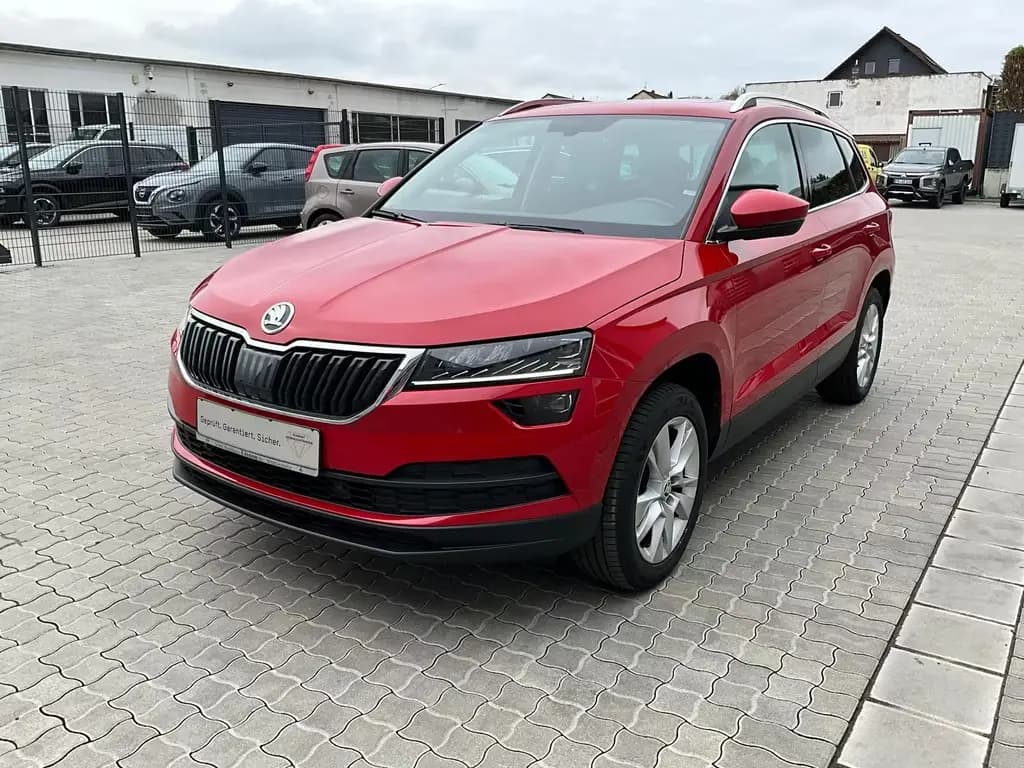 Main__Slider__Photo:Skoda Karoq Sportline 1.5 TSi-DSG-Automatic 150 PS LED 09/2020-0