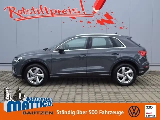 Main__Slider__Photo:Audi Q3 35 TFSI S-tronic Advanced LED/NAVI/ACC/VIRTUA 12/2022-0