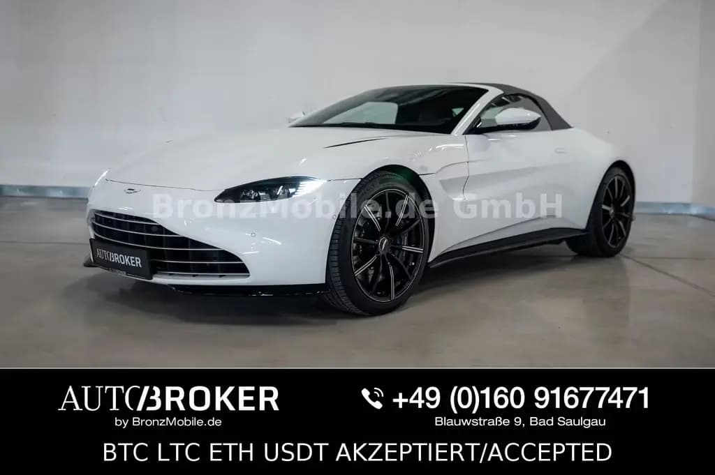 Main__Slider__Photo:Aston Martin V8 Vantage Roadster AM Premium Audio 360KAM 01/2023-0