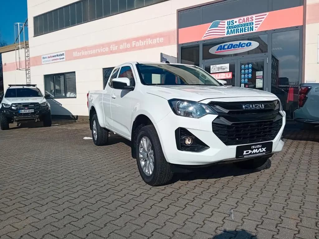 Main__Slider__Photo:Isuzu D-Max SpaceCab LS sofort bis 18%Nachlass auf UVP 01/2026-0