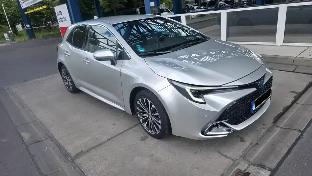 Main__Slider__Photo:Toyota Corolla Hatchback 140h 1,8 Hybrid Team D 02/2024-1